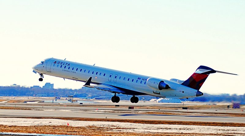 Delta Airline CRJ900