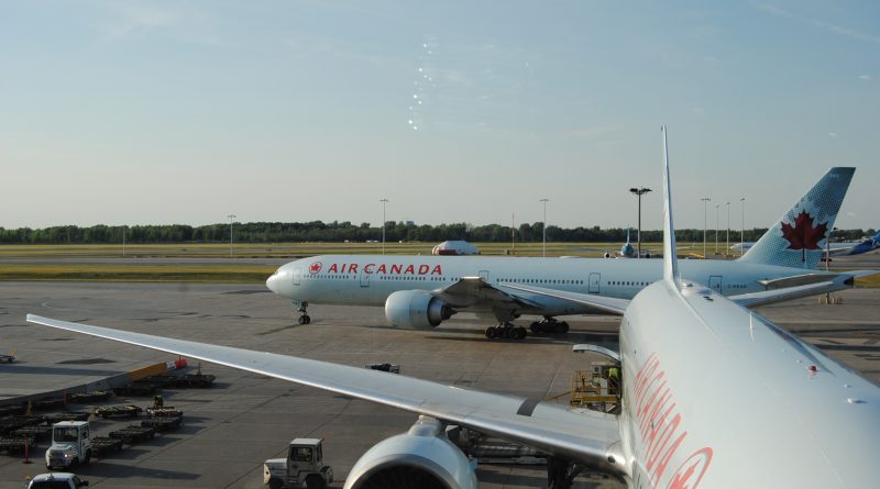 Air Canada B777